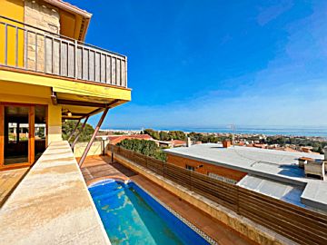 Foto Venta de casa con piscina y terraza en Bellamar-Mas de la Mel (Calafell), Bellamar