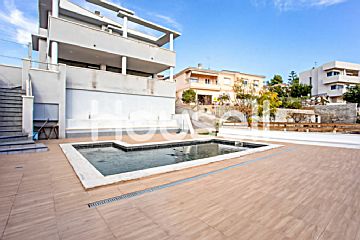  Venta de casas/chalet con piscina y terraza en Cunit